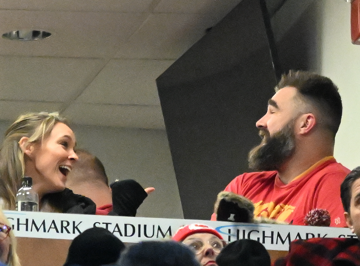 Jason Kelce and Kylie Kelce